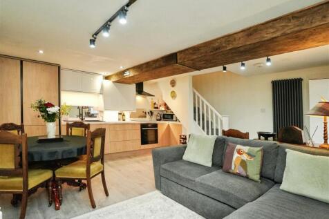 Open Plan Living / Dining / Kitchen