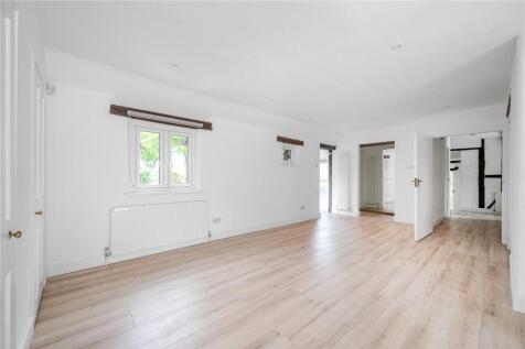 Principle Bedroom