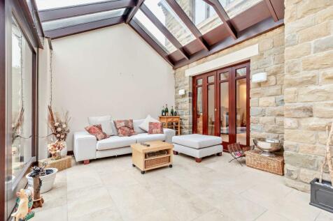 8550021-interior16-800.jpg
