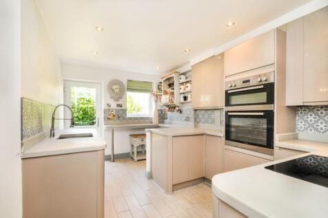 ashfieldclose009.jpg