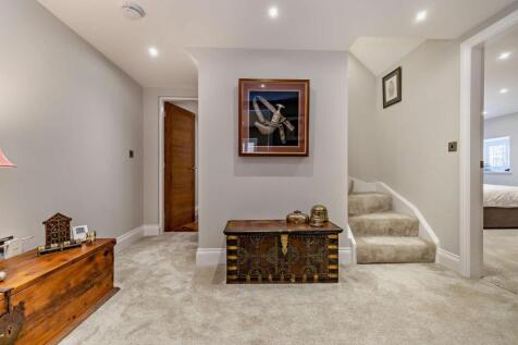 8646615-interior16-800.jpg