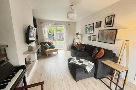 pbox-living_room-324972.jpg