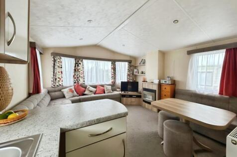 a4cf702c-lounge 20kitchen.jpg