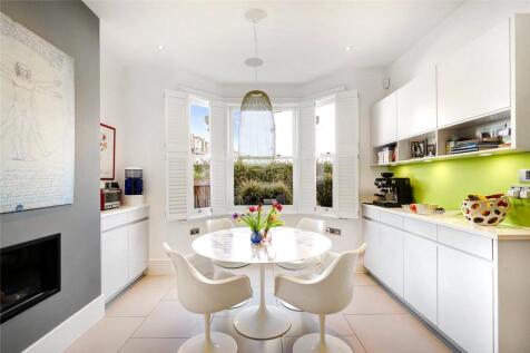 Breakfast Room