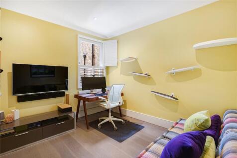 Bedroom/Study