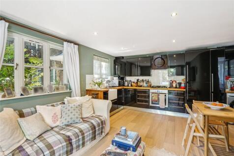 Reception/Kitchen
