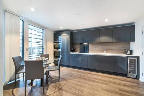 Kitchen/Dining Area