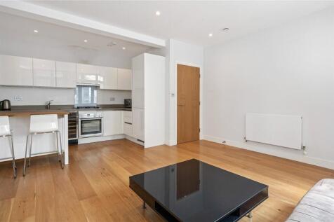 Sitting Room/Kitchen