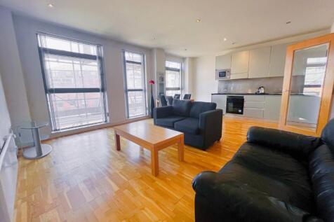 Open Plan Living/Dining/Kitchen