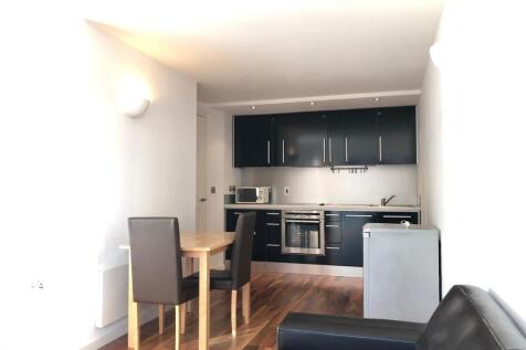 Dining/Kitchen