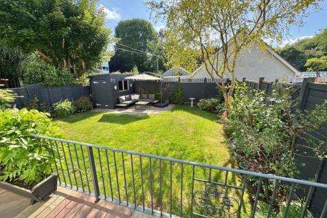 Stutton Road - Garden.jpg
