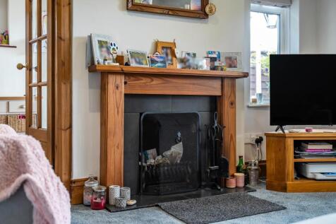 fireplace.jpg