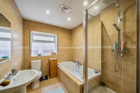 House bathroom.jpg