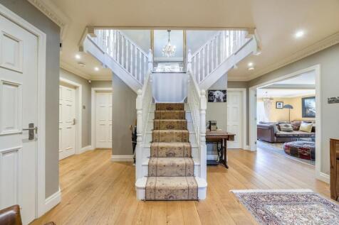 entrance hall.jpg