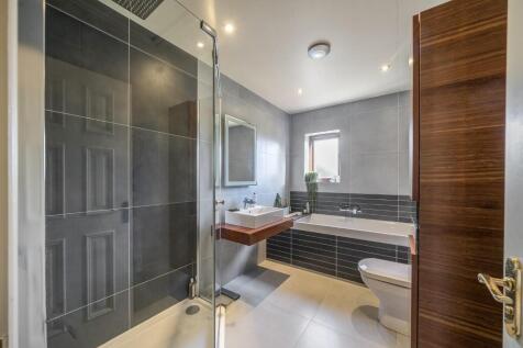house bathroom.jpg