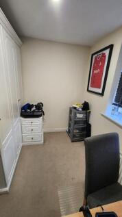 41 Burns way - 4.jpg