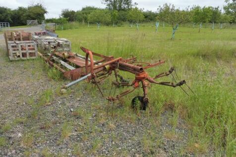 P1070371 - Lot 15...