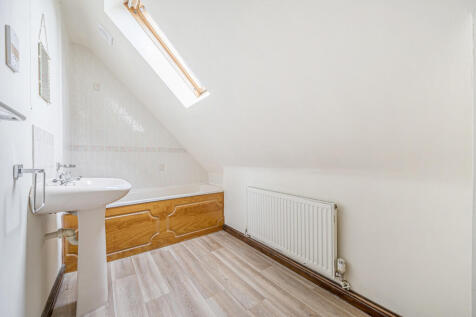 5-6821b51d90fce-1...
