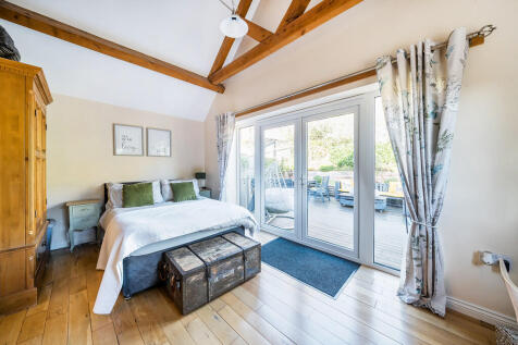 1370321-10-68fb6e...