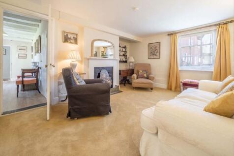 crown cottage sit...