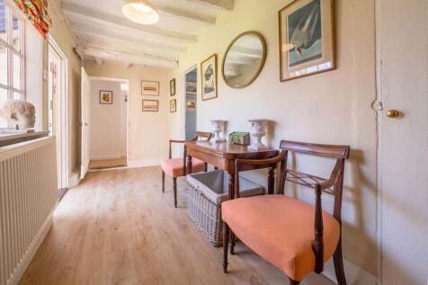 crown cottage hal...