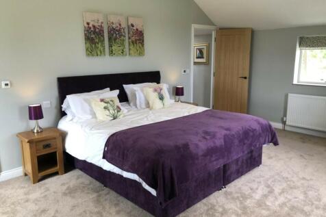 Main-bedroom-scaled