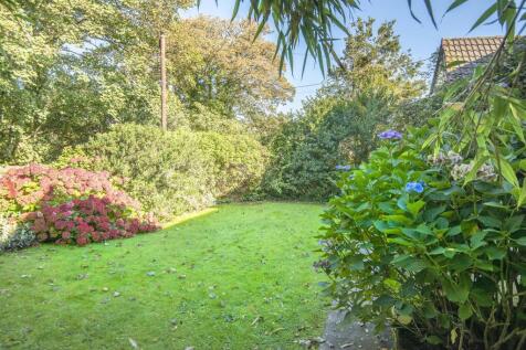 Garden 2.jpg