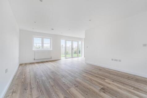 Living Area.jpg