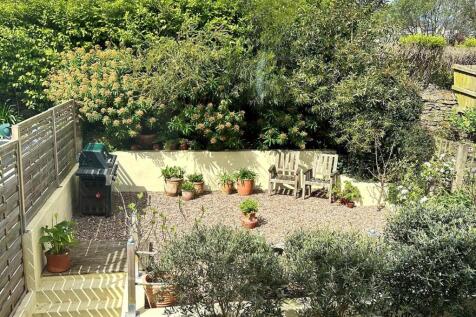 v garden.jpg