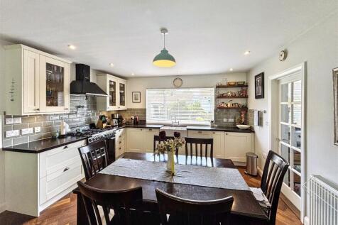 Kitchen.jpeg