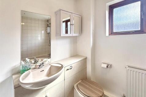 Bathroom.jpeg