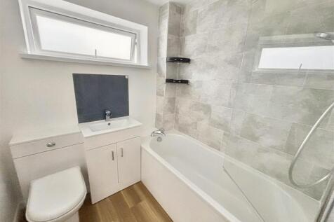 Bathroom.jpeg