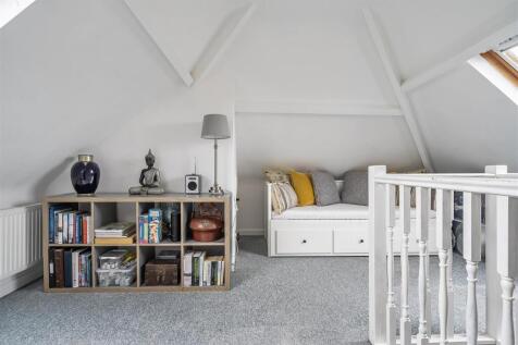 Loft - Bed 4.jpg