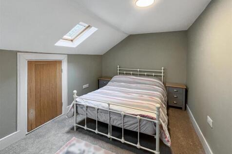 Bedroom two.jpeg