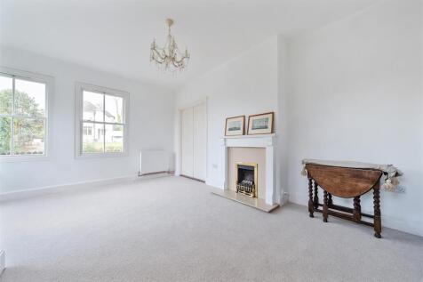Living Room.jpg