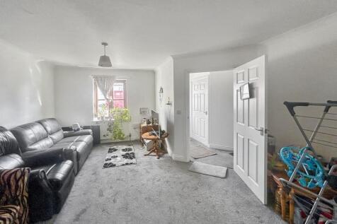 Living Room.jpeg