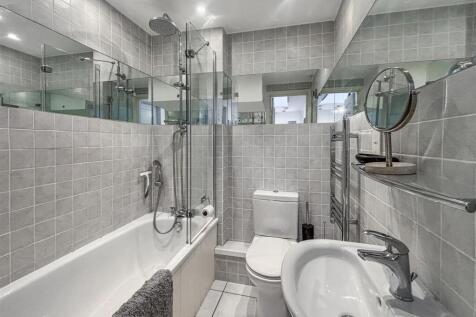 Bathroom.jpeg