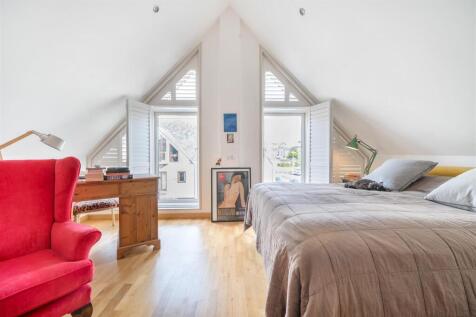 bed 1.jpg