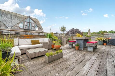 terrace 1.jpg