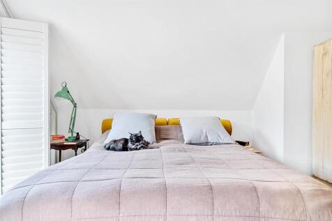 bed 1 pic 2.jpg
