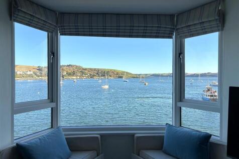 Lounge Seaview 2.jpeg