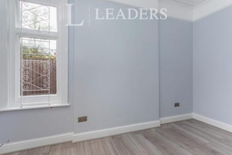 Bedroom (2)