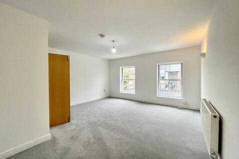 Living Room (2)
