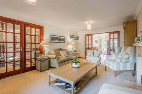 Living room shot 2