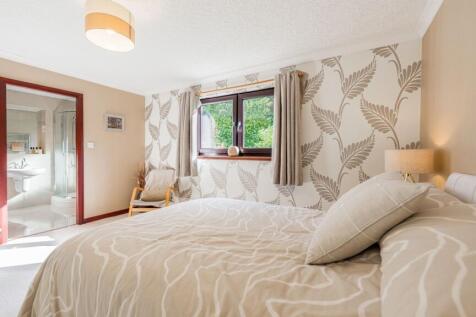 Bed 2 (3)