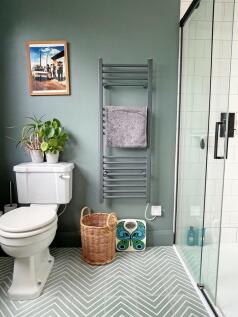 Ensuite Shower/WC