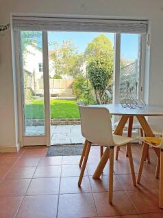 Kit/Breakfast Room