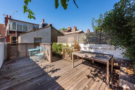 Property Image 16