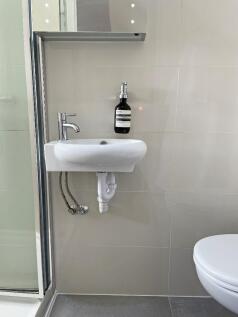 En-Suite Shower