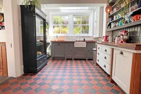 Kit/Breakfast Room